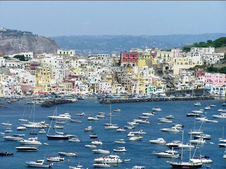 Il Canto Della Sirena Procida Exterior photo